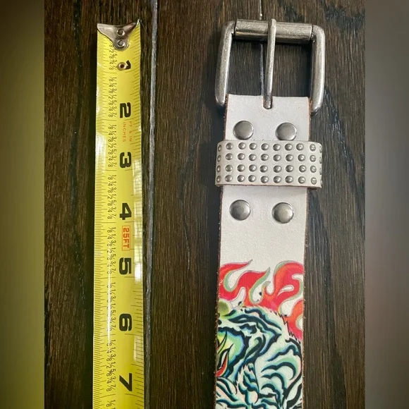VTG White and Multi Color Ed Hardy Logo Leather Belt with rhinestones & studs ๐ฉ - Picture 10 of 16